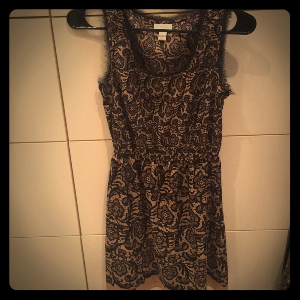 Sleeveless dress